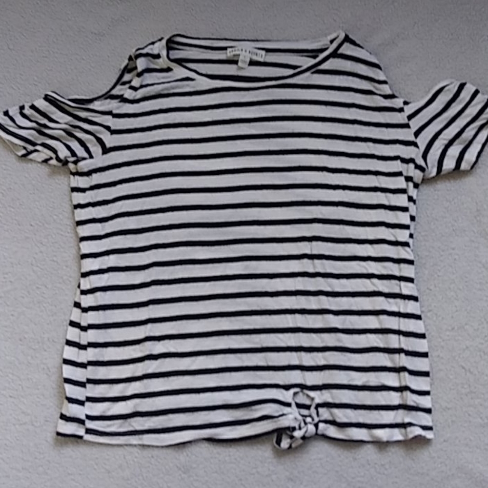 Black and White striped tee